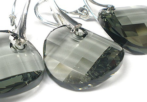 Kryształy piękny komplet Black Diamond 18mm