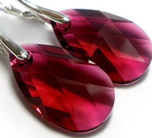 Kryształy Piękne Długie Kolczyki Srebro Ruby