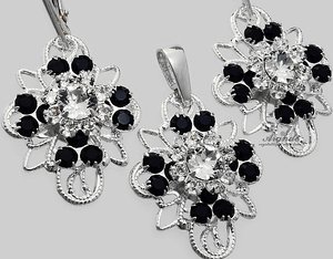 CRYSTALS BEAUTIFUL EARRINGS PENDANT JET VENUE STERLING SILVER 925